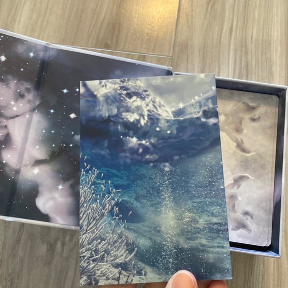 The Age of Aquarius Tarot by Yana Saint Levie - Picture 4 of 15